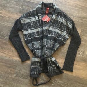 Women’s Olsen Europe Sweater Sz M/10 NWT